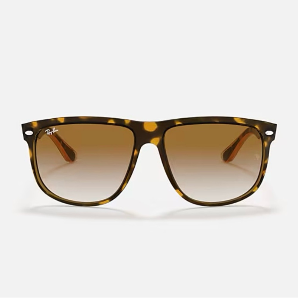 EUC• Ray-Ban Boyfriend Polarized Sunglasses